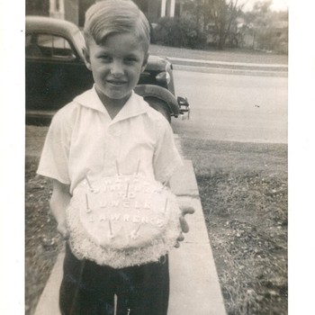 Photo of Lawrence Dausin